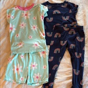 Girls Gap and other Kids Pajamas Bundle- Floral and Rainbow Design size 6-7
